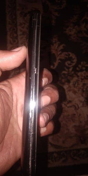 LG G2 mobile for sale 9