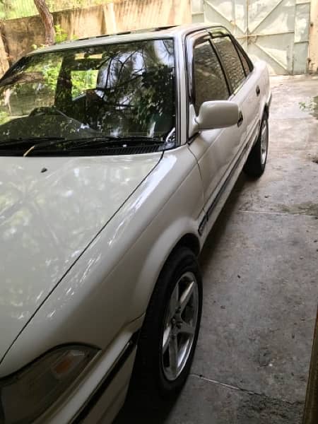 Toyota Corolla 1990 Genuine Sunroof 11