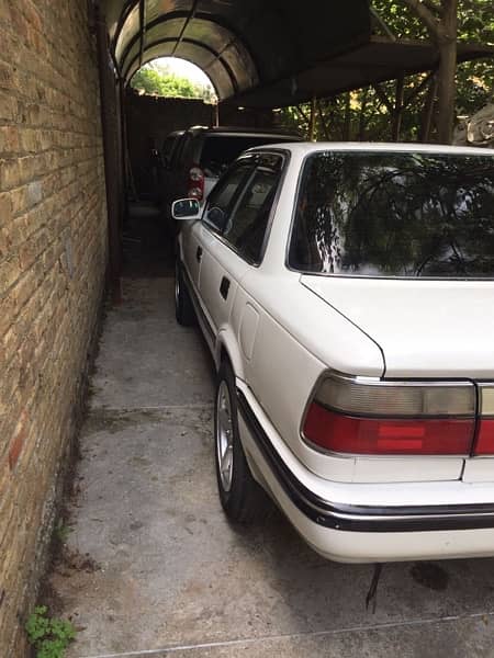 Toyota Corolla 1990 Genuine Sunroof 13