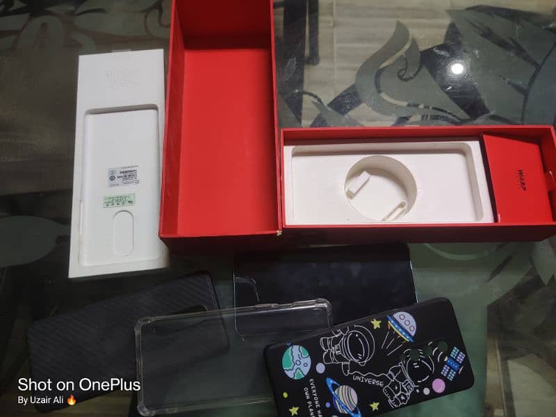 Oneplus 8 5G for sale 12/256 dual sim offical duty paid 3