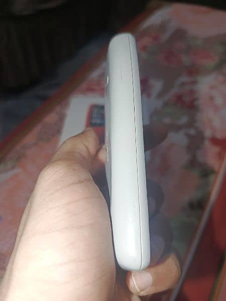 Nokia 210 Grey colour 4