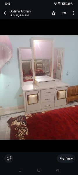 bed set 6 month used urgently selling 2