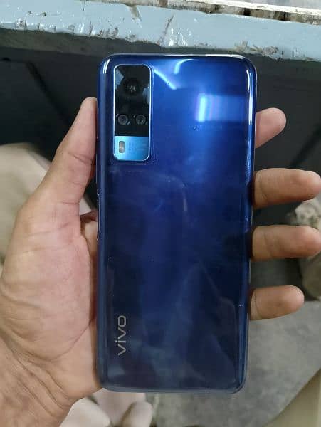 Vivo Y51s.  8+4/128 0