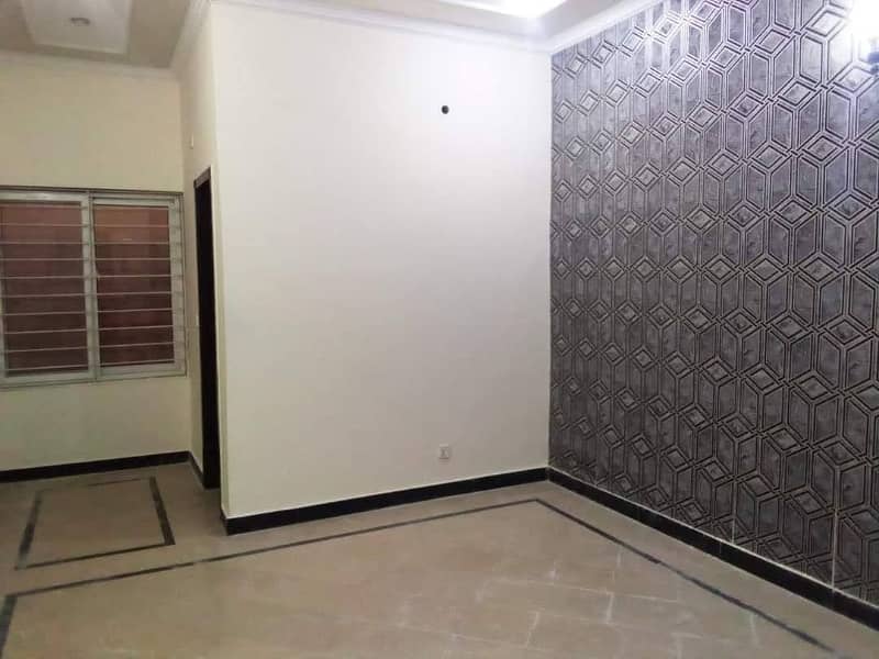 GROUND FLOOR IS AVAILABLE FOR RENT IN I-8 ISLAMABAD. 3