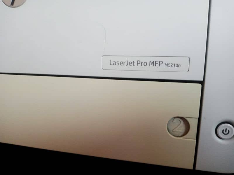 HP laserjet M521 0