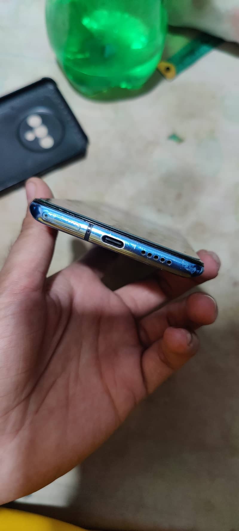 One Plus 7t blue color 0