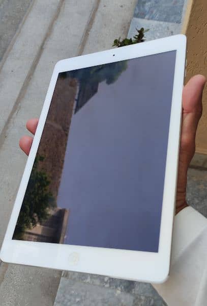 apple ipad air 1 4