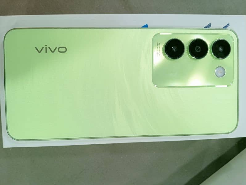 vivo y100 one day opining 1