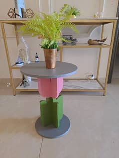 tulip style table