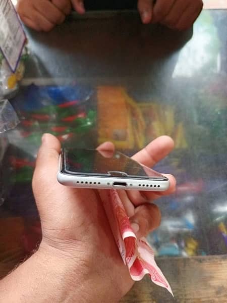 iPhone SE 2nd generation  256GB Non PTA 2