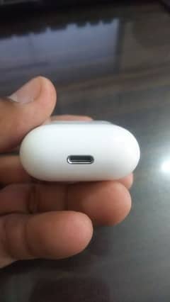 apple air pods 2nd generation case 0