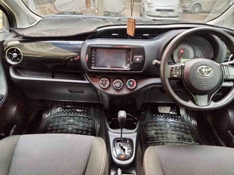 Toyota Vitz 2017 model 2022 Registered 4