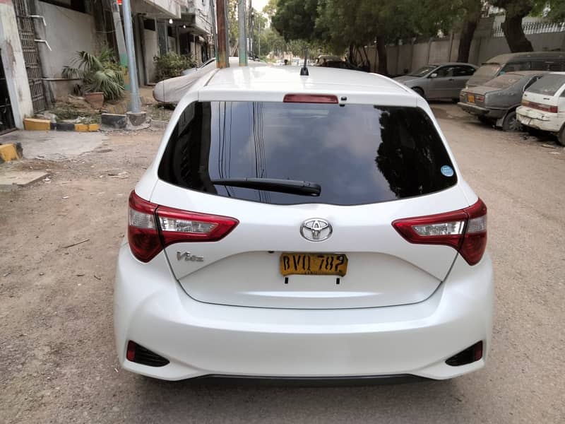 Toyota Vitz 2017 model 2022 Registered 6