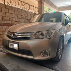 Toyota Corolla Axio 2014