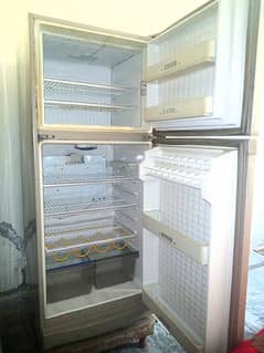 Dawlance Refrigerator for sale 0