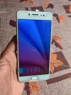 vivo X7 0