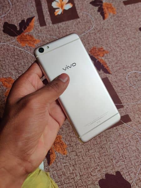 vivo X7 4