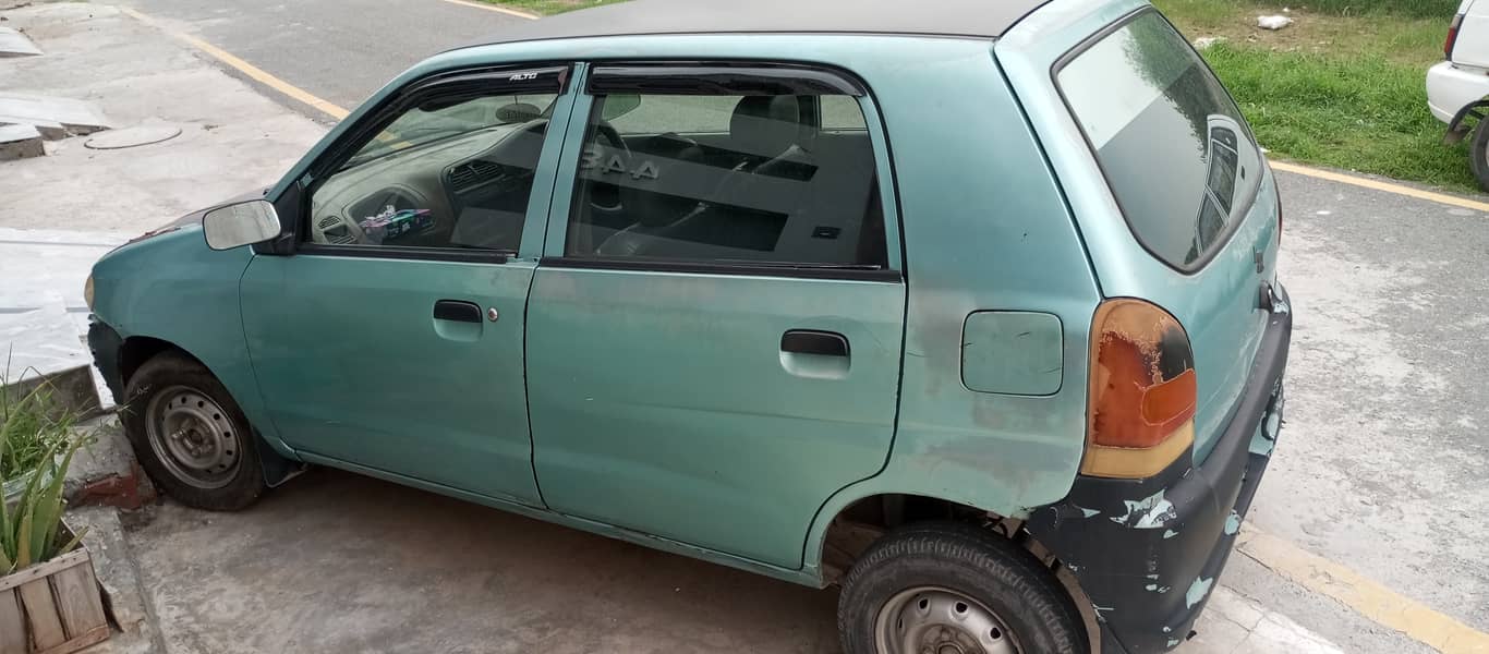 Suzuki Alto 2001 1