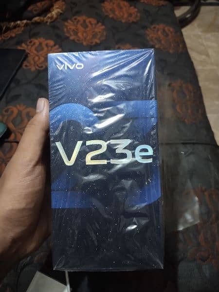 Vivo V23e for sale 9/10 condition 3