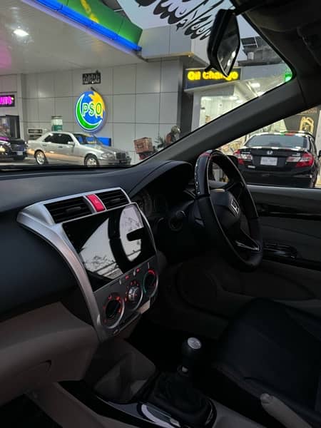 Honda City IVTEC 2018 18