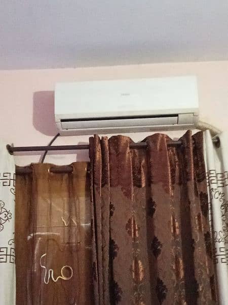 full bed room set, AC, 5 seeter sati buhat kaam use kiya saman 1