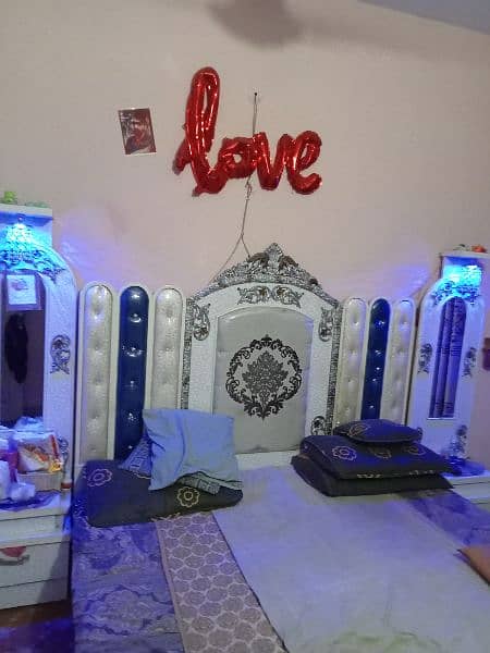 full bed room set, AC, 5 seeter sati buhat kaam use kiya saman 2