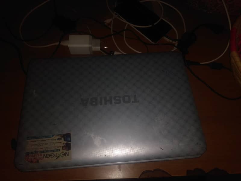 Toshiba laptop core i3 0