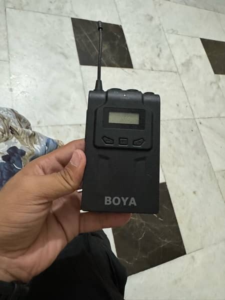 boya wm6 wireless microphone 2