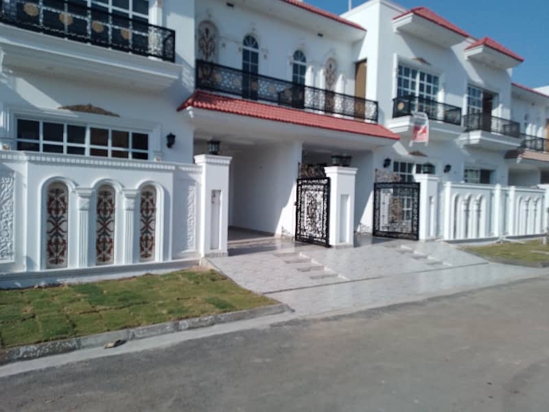 Ideal House Is Available For sale In Green City 1