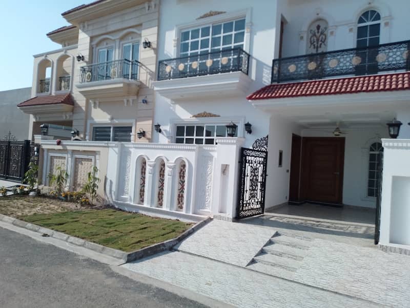 Ideal House Is Available For sale In Green City 2