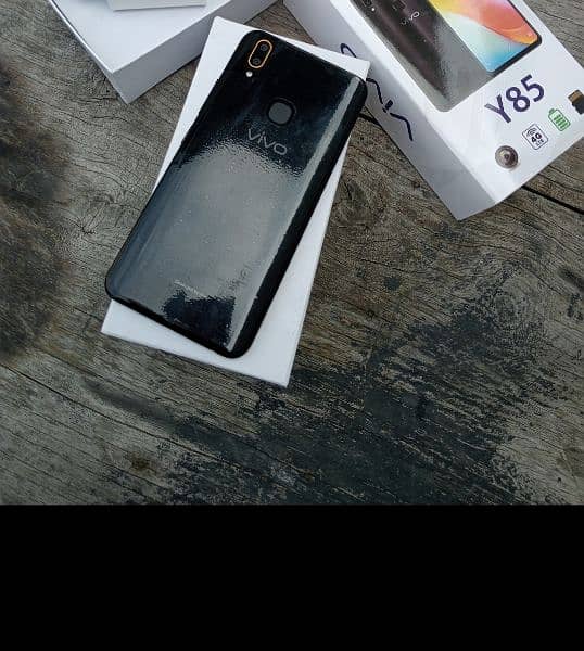 vivo y85

0328/0200/456 cll or whatsapp 3