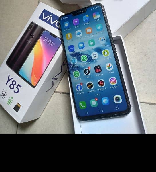 vivo y85

0328/0200/456 cll or whatsapp 7