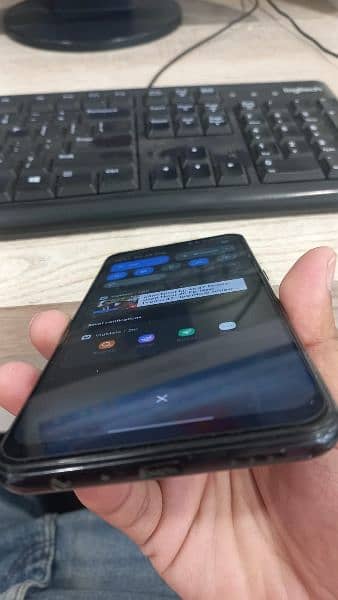 oppo f 19 pro with box and charger 4