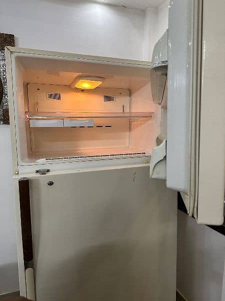 LG FRIDGE 3