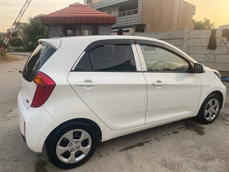 KIA Picanto 2022 13