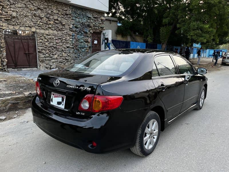 Toyota Corolla Altis 1.8 SR ( Sunroof ) 2008 bumper to Bumper Original 3