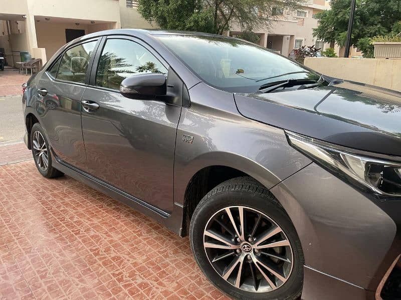 Toyota Corolla Altis X 4