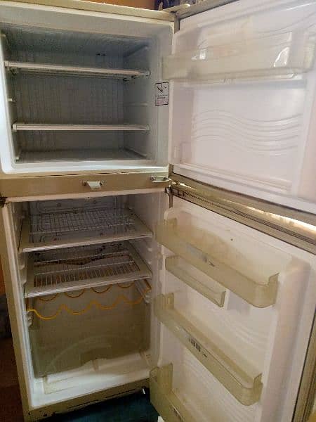 Dawlance fridge 1