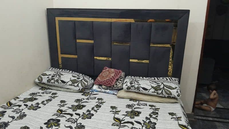 velvet poshis bed set all ok lush condition only 5minth uesd 0