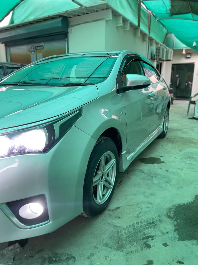 Toyota Corolla GLI 2016 4