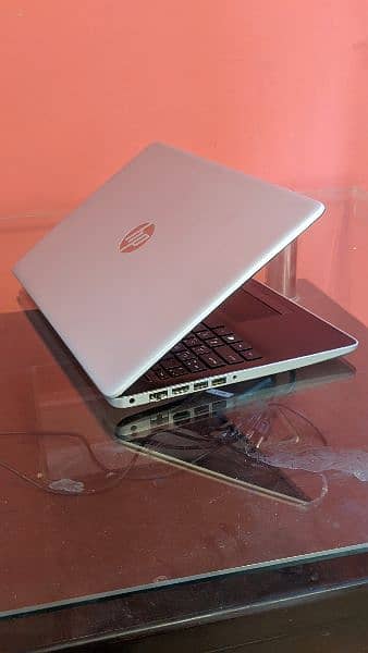 hp core i7 8 generation fresh 1