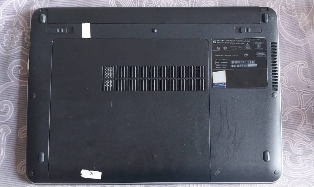 HP ProBook 430 G3 Notebook with charger 7