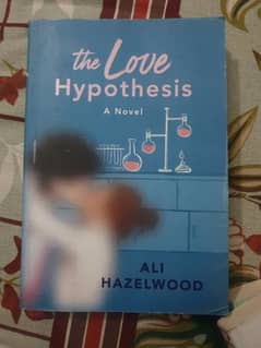 LOVE HYPOTHESIS 0