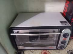 microwave oven