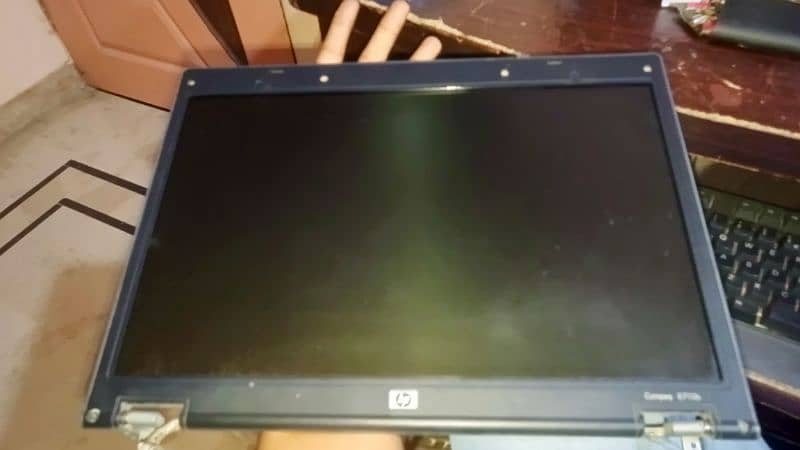 Hp Compaq 6710b Display available (URGENT SELL) 3