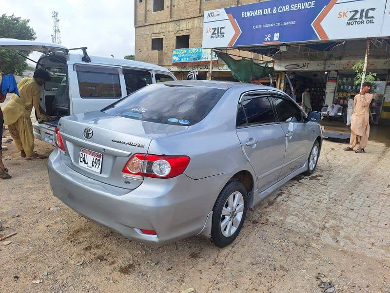 Toyota Corolla Altis 2013 0