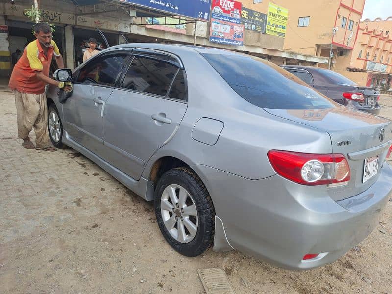 Toyota Corolla Altis 2013 2