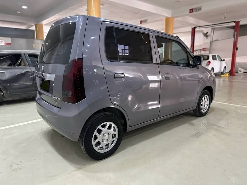 Suzuki Wagon R 2022 4