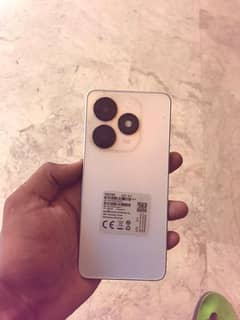 mobile for sale emarjanci model ,Tecno spark go 2024 ,8ram 64gb