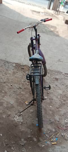 boys cycle